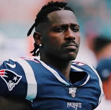 Antonio Brown's Claim Against Gavin Newsom's Wife Former NFL player Antonio  Brown made a public accusation online, claiming to have had a sexual  encounter with Jennifer Siebel Newsom, the wife of California