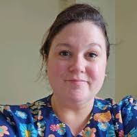 Alison Casper's Instagram, Twitter & Facebook