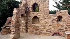 Garten sitzecke garden garten mauer bauen garten sitzecke finest. Gartenmauer Mit Dem Charme Einer Ruine Teil 2 Youtube