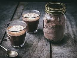 Cea mai buna ciocolata este aceea care este si cea mai benefica pentru sanatatea ta. Cum Sa Faci Cea Mai Buna Ciocolata Calda