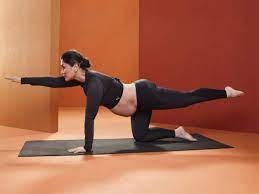 On the occasion of international yoga day 2020, bollywood. Kareena Kapoor Khan Flaunts Her Bikini Bod In Her Yoga Day Post Filmfare Com