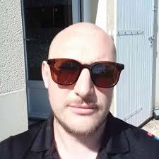 Memory of the time when Minipog was not yet injured (and my rarri was still  among us 😭) A big thank you for your comments