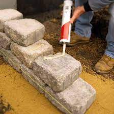 Expert Tips For Building A Retaining Wall Building A Retaining Wall Diy Retaining Wall Retaining Wall