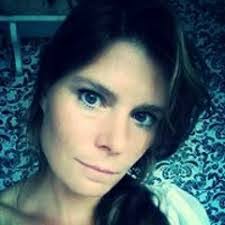 Veronica Van's Instagram, Twitter & Facebook