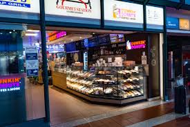 A dunkin' donuts employee vlog. Dunkin Donuts Wandelhalle Romo Food Family