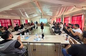 Fortalecen mejora educativa