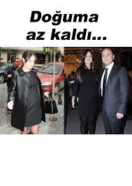 İpek özilhan özkan, türkan tacir, i̇zzet özilhan. Yasemin Ozilhan Kizinin Adini Ne Koyacak