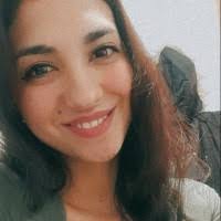 100+ perfiles de «Sally»