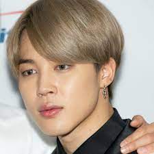 Komet berekor pendek, yaitu komet dengan garis lintasannya sangat pendek sehingga kurang memiliki kesempatan untuk menyerap gas di daerah yang dilaluinya. Model Rambut Pria Terbaru 2021 Ini 40 Inspirasi Terbaik