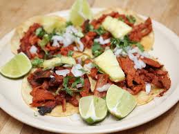 Los tacos son la comida por excelencia del país y existen diversas variedades. Celebra El Dia Del Taco Con Mercado Roma Y Salon Cervecero