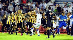 Jul 16, 2021 · football soccer match nacional vs penarol result and live scores details. El Clasico Uruguayo Entre Penarol Y Nacional Termino A Las Trompadas Y Con Cuatro Expulsados Futbol La Voz Del Interior