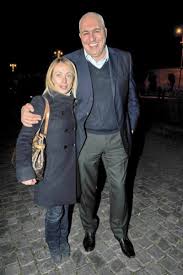 Giorgia meloni mamma figlia ginevra dove e quando è nata biografia gli studi la laurea l'inizio della andiamo a conoscere meglio chi è giorgia meloni età 43 anni, marito e la figlia ginevra, data di. Giorgia Meloni Altezza Eta Peso Figli E Marito Caffeina Magazine