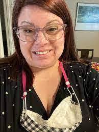 Diane Dichiara's Instagram, Twitter & Facebook