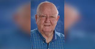 Donald Maxfield's Instagram, Twitter & Facebook