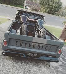 Left Or Right Hmmm We Ll Take Both Follow Cafesofinsta Blackgoldmoto Build Harley Bikes Bobber Bikes Bobber Motorcycle