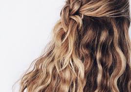 While you should be really careful when brushing wet strands to avoid breakage, it can be better for avoiding frizz and changing your hair's natural pattern. How To Make Straight Hair Curly According To A Hairstylist