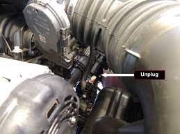 Find great deals on ebay for 1999 jeep wrangler sahara sensor. How To Install A Redrock 4x4 Cold Air Intake Kit Wrinkle Coating On Your 2012 2017 Jeep Wrangler Jk Extremeterrain