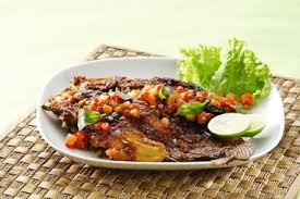 262 resep ikan bakar ala restoran ala rumahan yang mudah dan enak dari komunitas memasak terbesar dunia! Resep Ikan Bakar Bumbu Kacang Enak Menu Makan Malam Spesial Ala Resto Semua Halaman Sajian Sedap