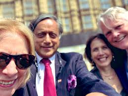 Lea Sellers (@LeaSellers13)