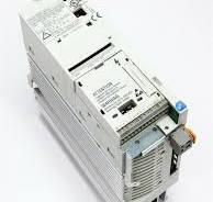 Lenze Frequency Converter  E82EV551/751/152/222/302/402/552/752/113K4c/K4c200 Inverter