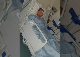 تامر مرسي (مواليد 28 أغسطس 1968)هو رئيس مجلس إدارة والعضو المنتدب لشركة إعلام المصريين للتدريب والاستشارات الإعلامية ومنتج مصري ومؤسس شركة سينرجي للإنتاج الفني. ØªØ§Ù…Ø± Ù…Ø±Ø³ÙŠ ÙŠØ¬Ø±ÙŠ Ø¹Ù…Ù„ÙŠØ© Ø¬Ø±Ø§Ø­ÙŠØ© ÙÙŠ Ù„Ù†Ø¯Ù† Ø§Ù„Ù…ØµØ±ÙŠ Ø§Ù„ÙŠÙˆÙ…