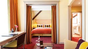 Maybe you would like to learn more about one of these? Junior Suite Geraumige Suite Wartburghotel