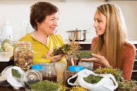 Shampoo selber machen geht schnell und sie sparen geld und abfall. Naturliches Shampoo Selber Machen 6 Rezepte Fur Jeden Haartyp