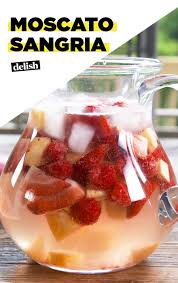Moscato Sangria Is Your Official Drink Of Summer Recipe Alcohol Drink Recipes Drinks Alcohol Recipes Sangria Recipes