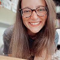 Hope Jarrett's Instagram, Twitter & Facebook