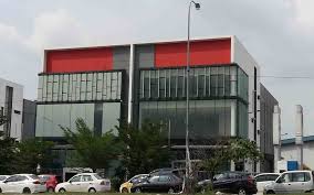 Shah alam (/ʃɑː ˈɑːləm/) is a city and the state capital of selangor, malaysia and situated within the petaling district and a small portion of the neighbouring klang district. Bernama Gudang Shopee Di Shah Alam Ditutup Sementara