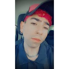 I always get like this when it's cold out, if you knew me better you'd  know.🧊♥️❄️