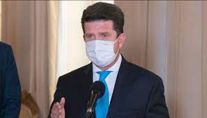 Opiniones diversas por nombramiento de diego molano como mindefensa. Yg Esjdpje Mvm