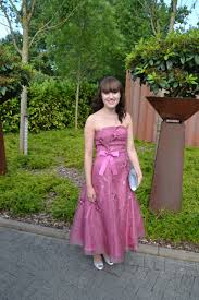 Ballkleid Abiballkleid Abschlussball Peek Und Cloppenburg Dress Kleid Model Pinkes Kleid Abendkleid Ballkleid Pinkes Kleid Modestil