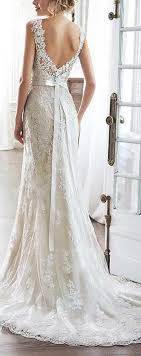Cansu Adli Kullanicinin Wedding Ideas Panosundaki Pin The Dress Dantel Gelinlik Gelin Elbisesi