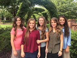 Joy-Anna Duggar Addresses Daughter'S Health Concerns After Specialist  Appointment
