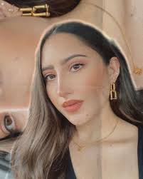 IV & MAR (@Shop.IvandMAR) • Facebook