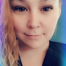 Mandi Oliver (mandilou2012)