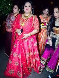 Pin By Shaina On Shikha Didi Dress Indian Wedding Outfits Plus Size Fashion Ikkat Dresses