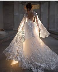 This Dramatic Long Sleeve Wedding Gown Has A Pretty Open Back Haute Couture Weddingdresses A Etsy Wedding Dress Princess Wedding Gown Wedding Dress Shopping