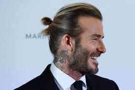 Beckham frisur frisuren david beckham duft david beckham tattoos david beckham familie haarschnitte für männer promifotos berühmte fotos haar. David Beckham Sein Stil Seine Frisuren Gq Germany