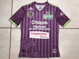 Para el torneo clausura 2009 fue cedido a préstamo a chiapas fútbol club por 1 año, 16 donde logró notables participaciones y se hizo de la titularidad, formando una pieza importante en el cuadro titular de jaguares a tal grado de querer quedarse en jaguares, ya que probablemente jugaría muy poco con el cuadro del santos, 17 a pesar de su deseo de quedarse en chiapas, terminó por. Chiapas Fc Jersey Shop Clothing Shoes Online