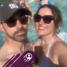 His 38th time seeing oasis...experiencing it now with his 2 girls and  partner....best night of his life...