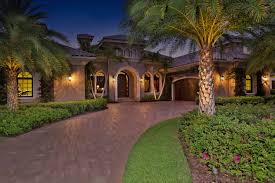 Jensen corporation landscape contractors, with 40 years of site work construction experience, creates a seamless transition from bare ground to lush green environments for architects, owners, general contractors. Custom Landscaping In Stuart Palm City Fl Tropiscapes