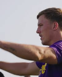 The first Freak of the Week for 2025 is Bauer 💪