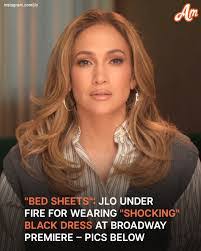 Wanda Acosta's Instagram, Twitter & Facebook