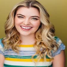 Ellen Fishman's Instagram, Twitter & Facebook