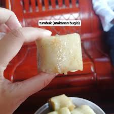 Pelbagai jenis kuih raya moden boleh didapati di pasaran pada masa kini. Fatiha Shuib Twitter àªªàª° Antara Makanan Tradisi Di Semporna Sempena Hari Raya Aidilfitri 1moment4them