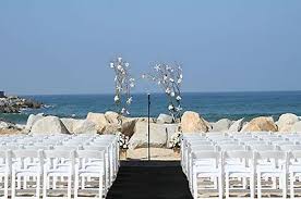 12 Beach Wedding Venues In California Weddings Wedding