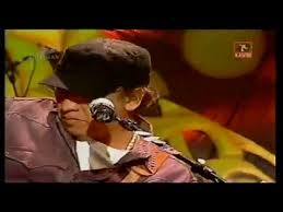 C g am em walau hidup adalah permainan f g walau hidup adalah hiburan c g am em tetapi kami tak mau dipermainkan f g dan kami juga bukan hiburan. Iwan Fals Kereta Tiba Pukul Berapa Youtube