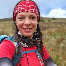 Dziś nie o mnie... a o małym.człowieku, co po górach wędruje❤️ 📌To był  niesamowity dzień, który rozpoczęliśmy od wizyty w Centrum Informacji w  Cisnej u Jolanta Trawka .Tutaj Hubert jako drugie dziecko